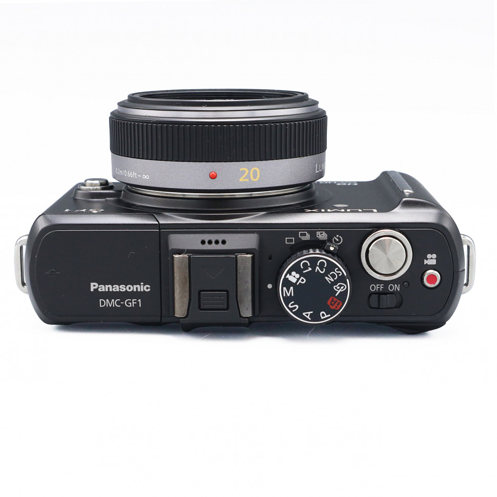 Panasonic DMC-GF1 Kit Lumix 20mm f/1.7 (состояние 4)