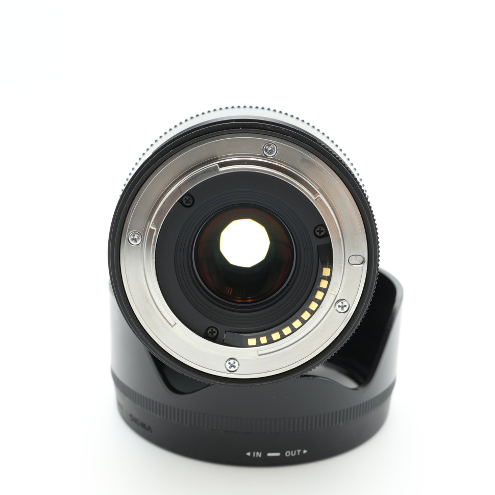 Sigma 16mm f/1.4 DC DN Fujifilm XF (состояние 5-)