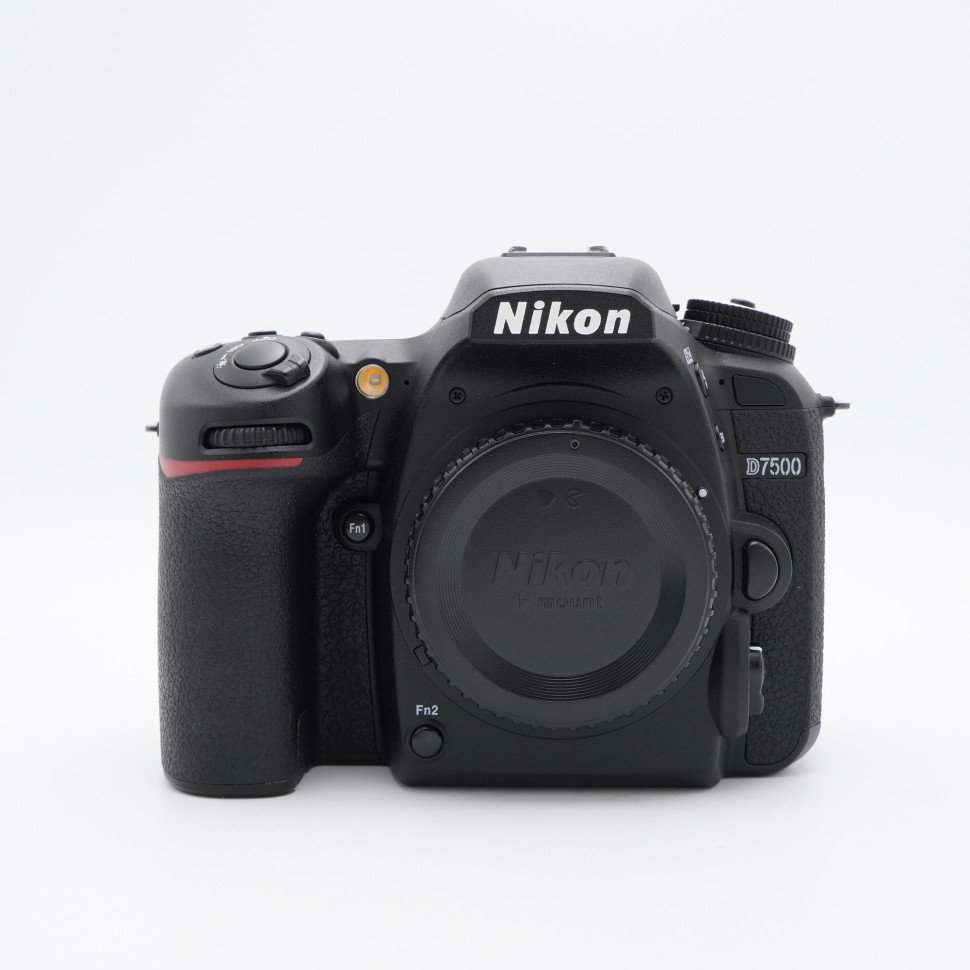 Nikon D7500 body (7700 кадров)