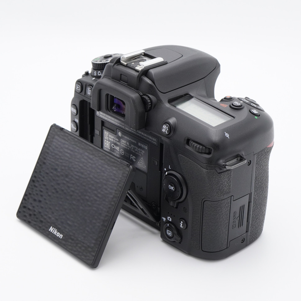 Nikon D7500 body (7700 кадров)