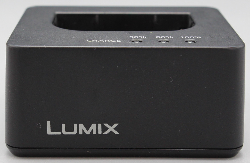 Зарядное устройство Panasonic DVLC1005Z для DMW-BLK22 (состояние 5-)