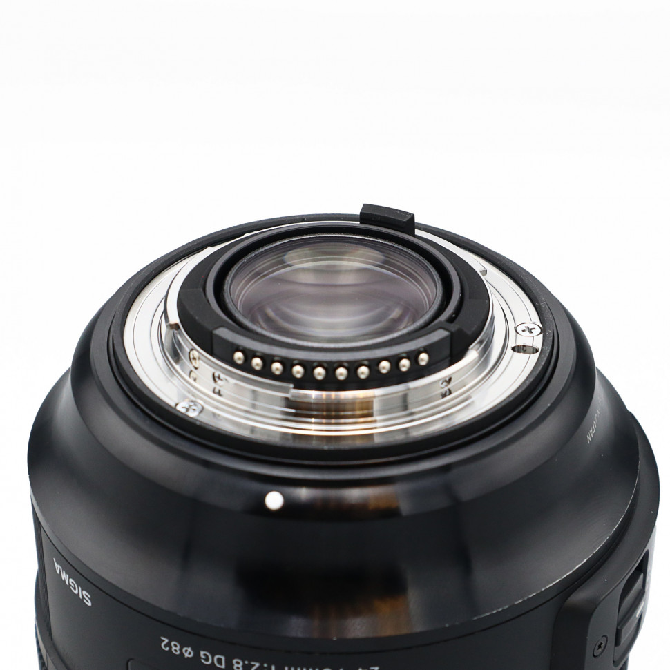 Sigma 24-70mm f/2.8 DG OS HSM Art Nikon F (состояние 4)