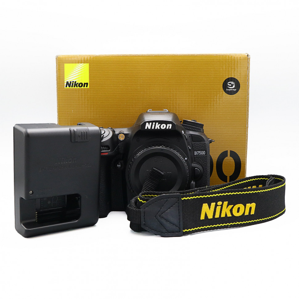 Nikon D7500 (11.000 кадров)