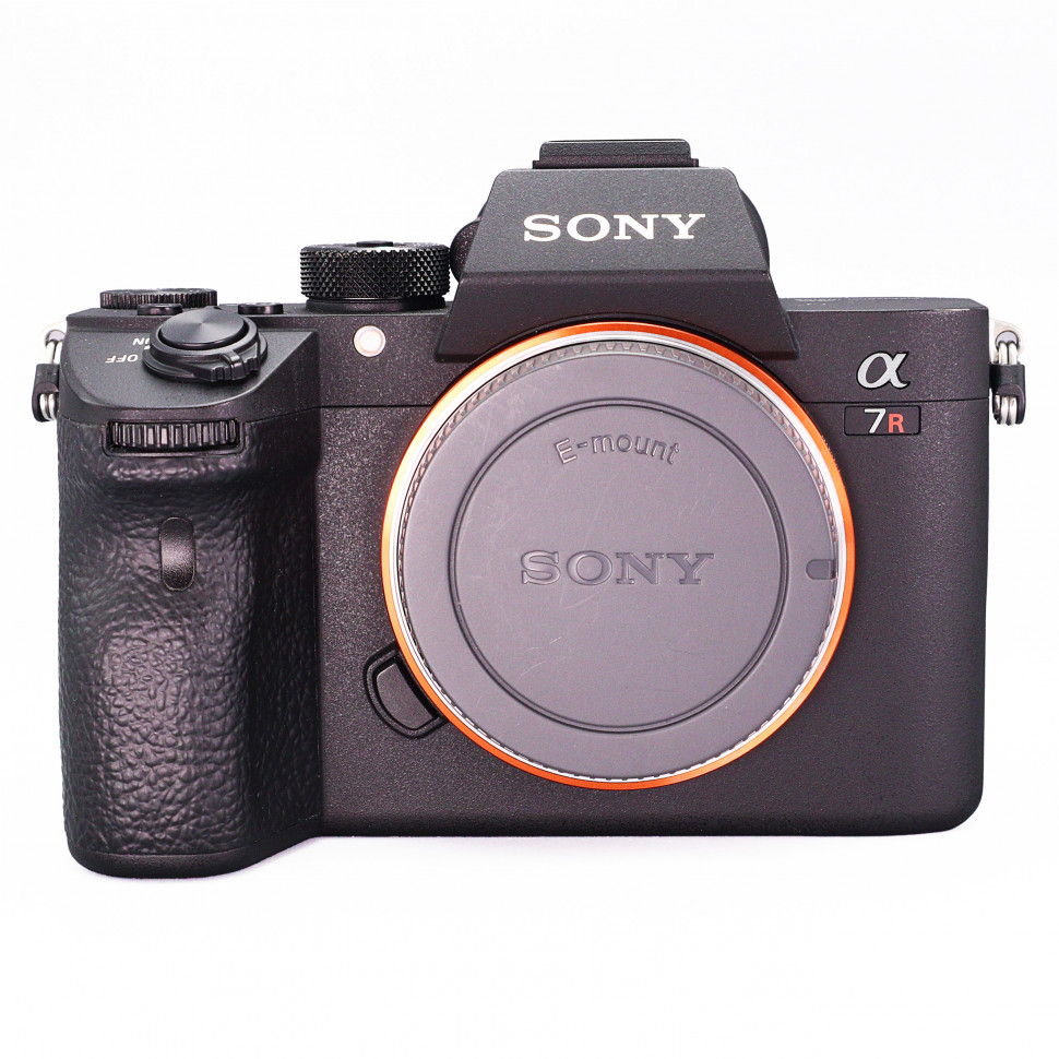 Sony A7R III (27.900 кадров)