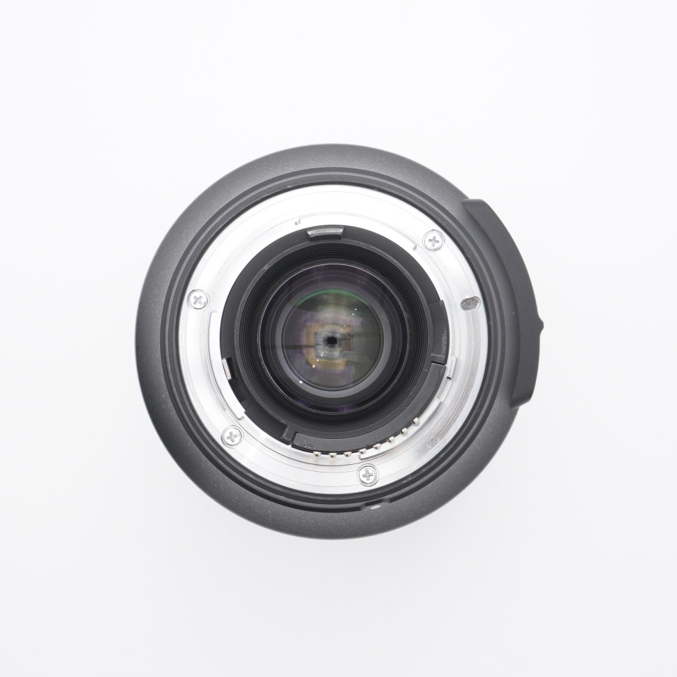 Nikon 28-300mm f/3.5-5.6G AF-S ED VR (состояние 4)