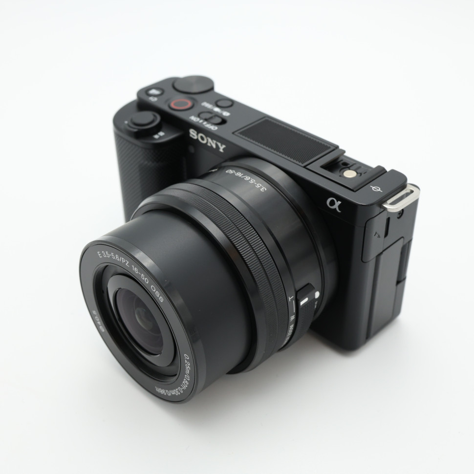 Sony ZV-E10 kit 16-50mm (1.700 кадров)