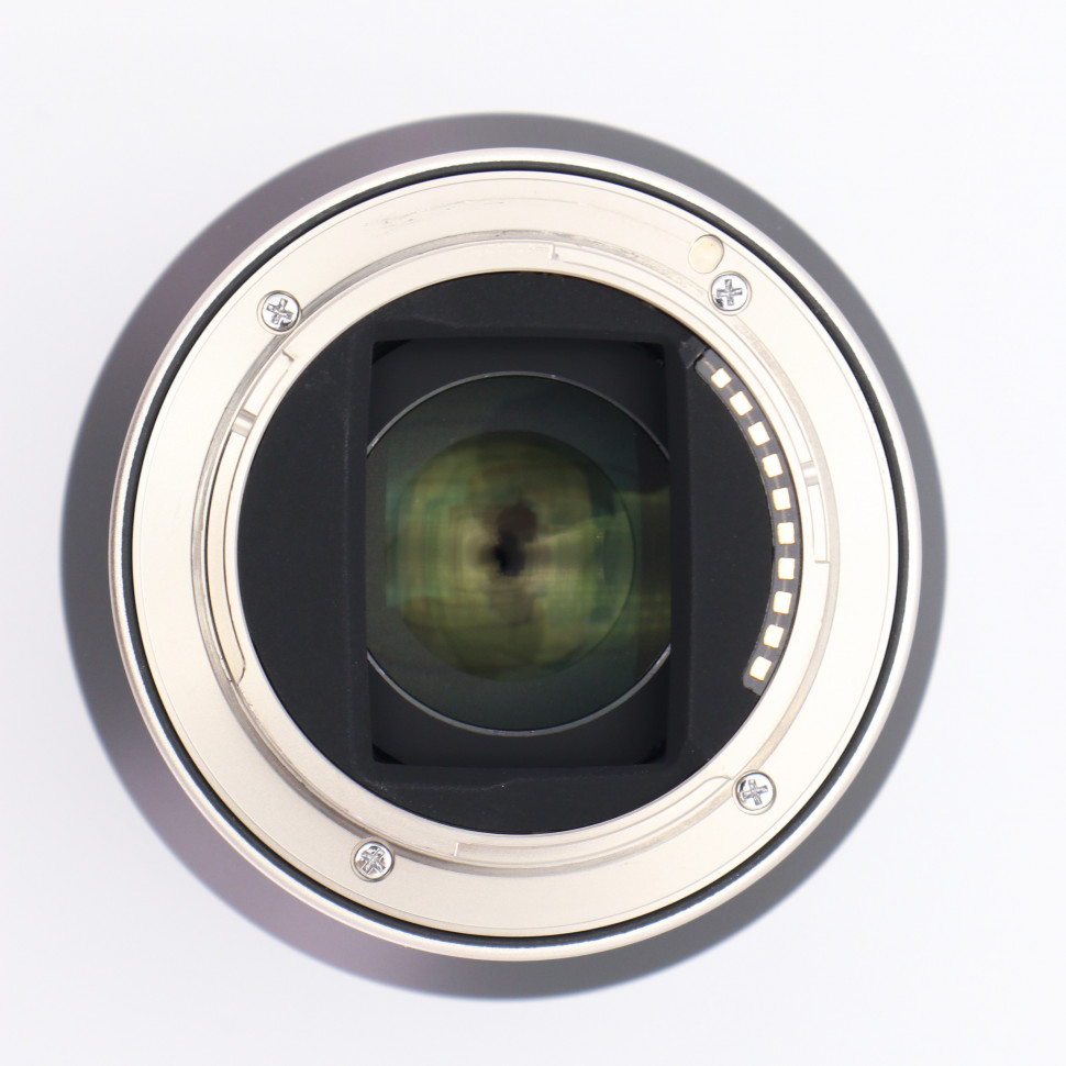 Tamron 17-70mm f/2.8 Di III-A VC RXD Sony (сост. 5-)