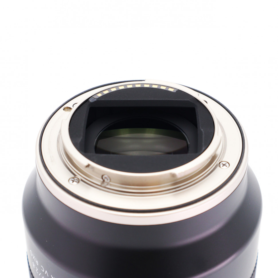 Tamron 17-70mm f/2.8 Di III-A VC RXD Sony (сост. 5-)