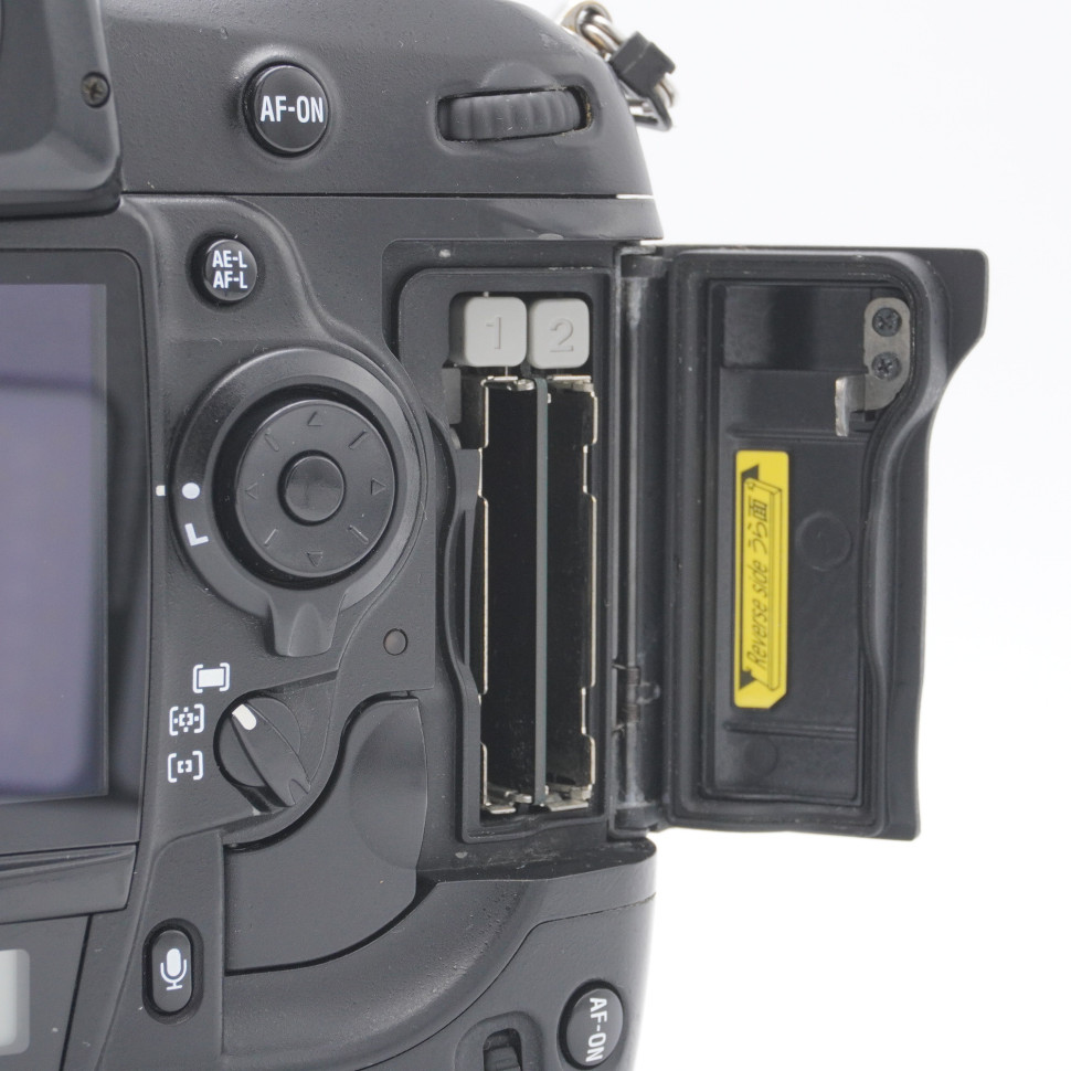 Nikon D3 body (283000 кадров)