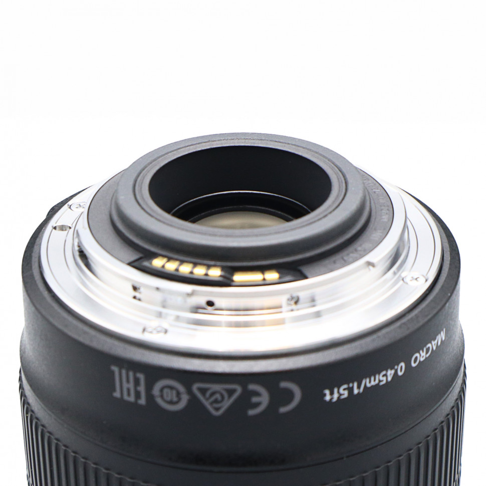 Canon EF-S 18-135mm f/3.5-5.6 IS (состояние 5)
