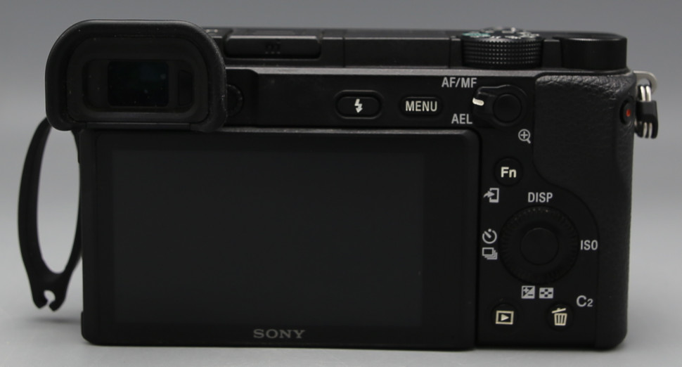 Sony A6400 (15.600 кадров)