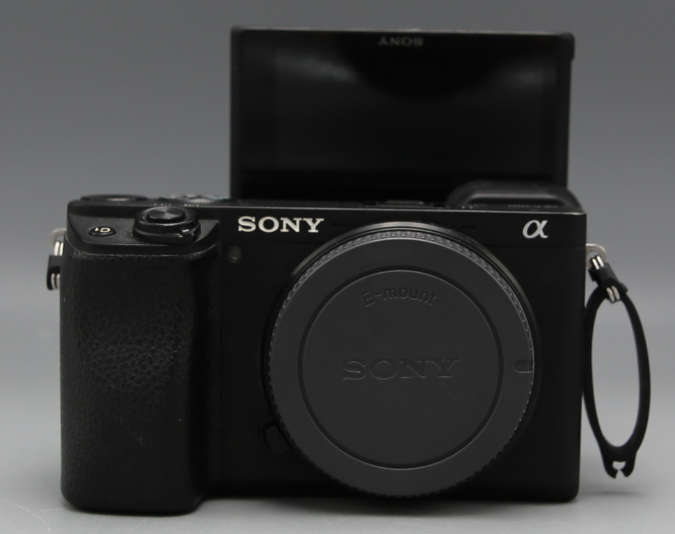 Sony A6400 (15.600 кадров)