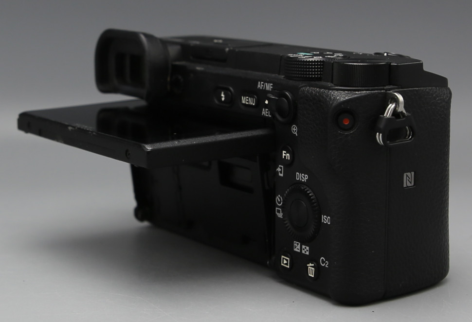 Sony A6400 (15.600 кадров)