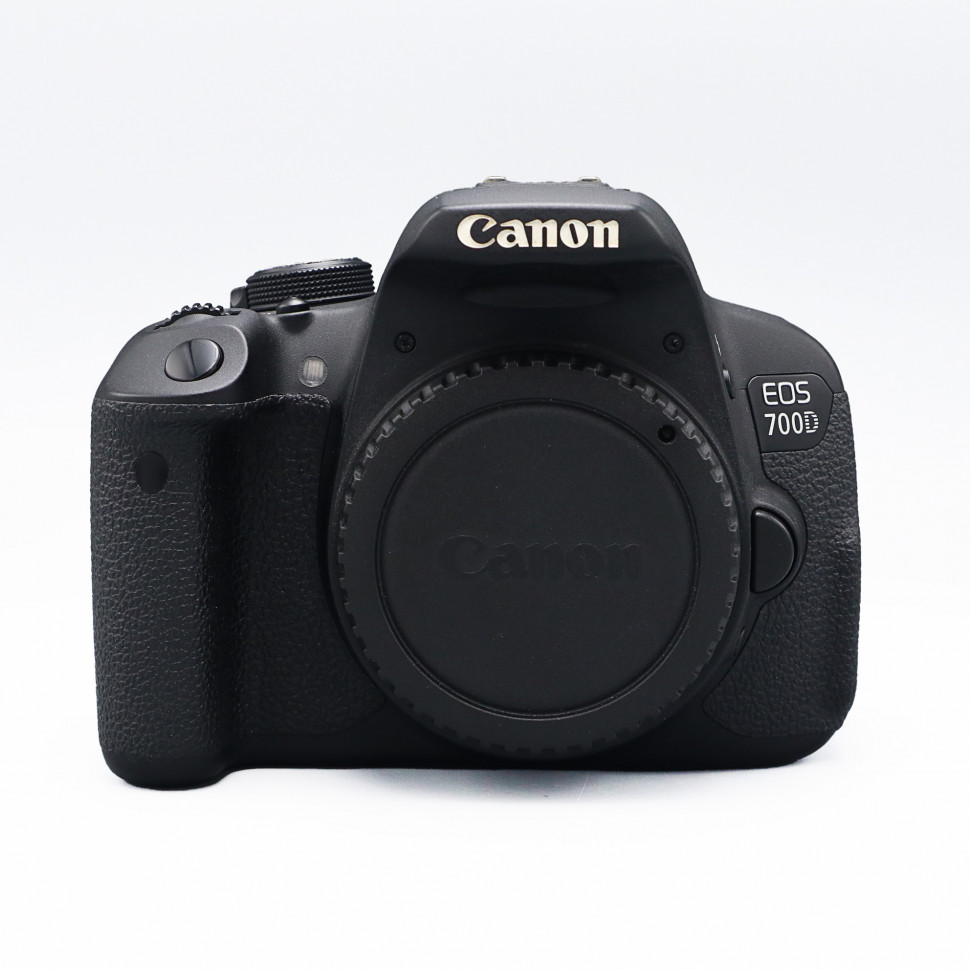 Canon EOS 700D (21000 кадров)