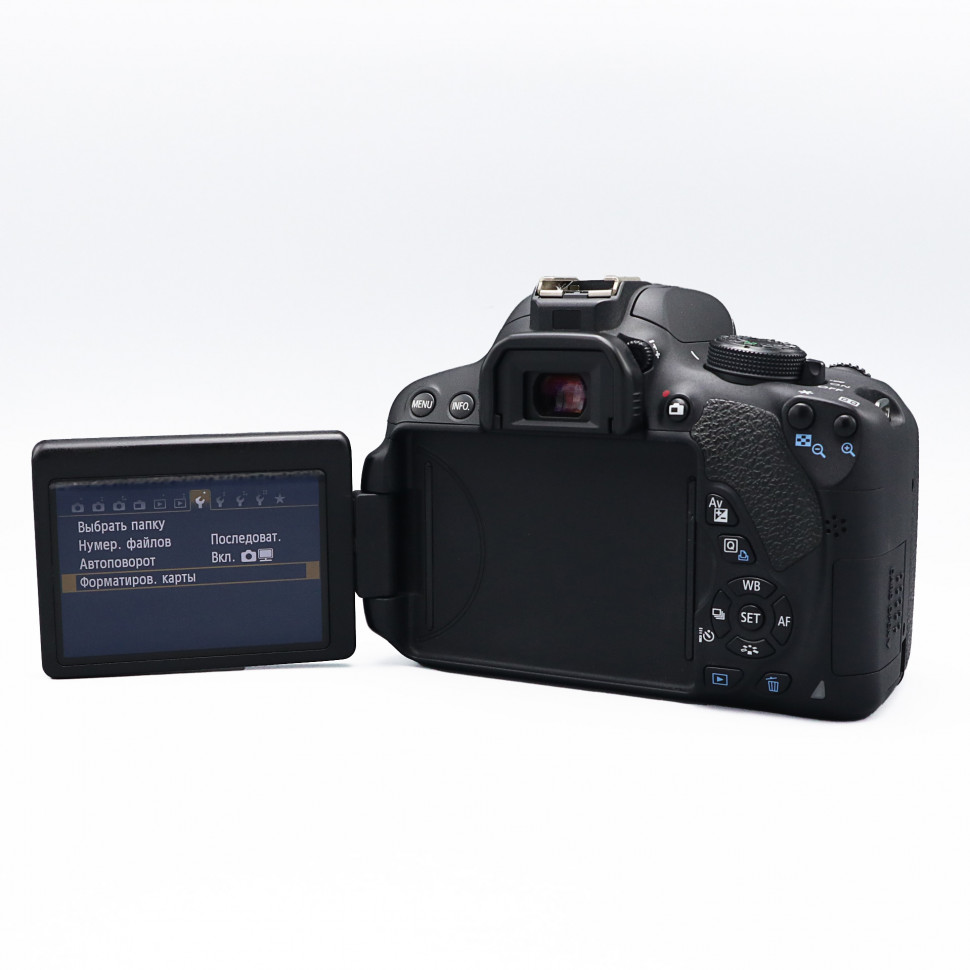 Canon EOS 700D (21000 кадров)