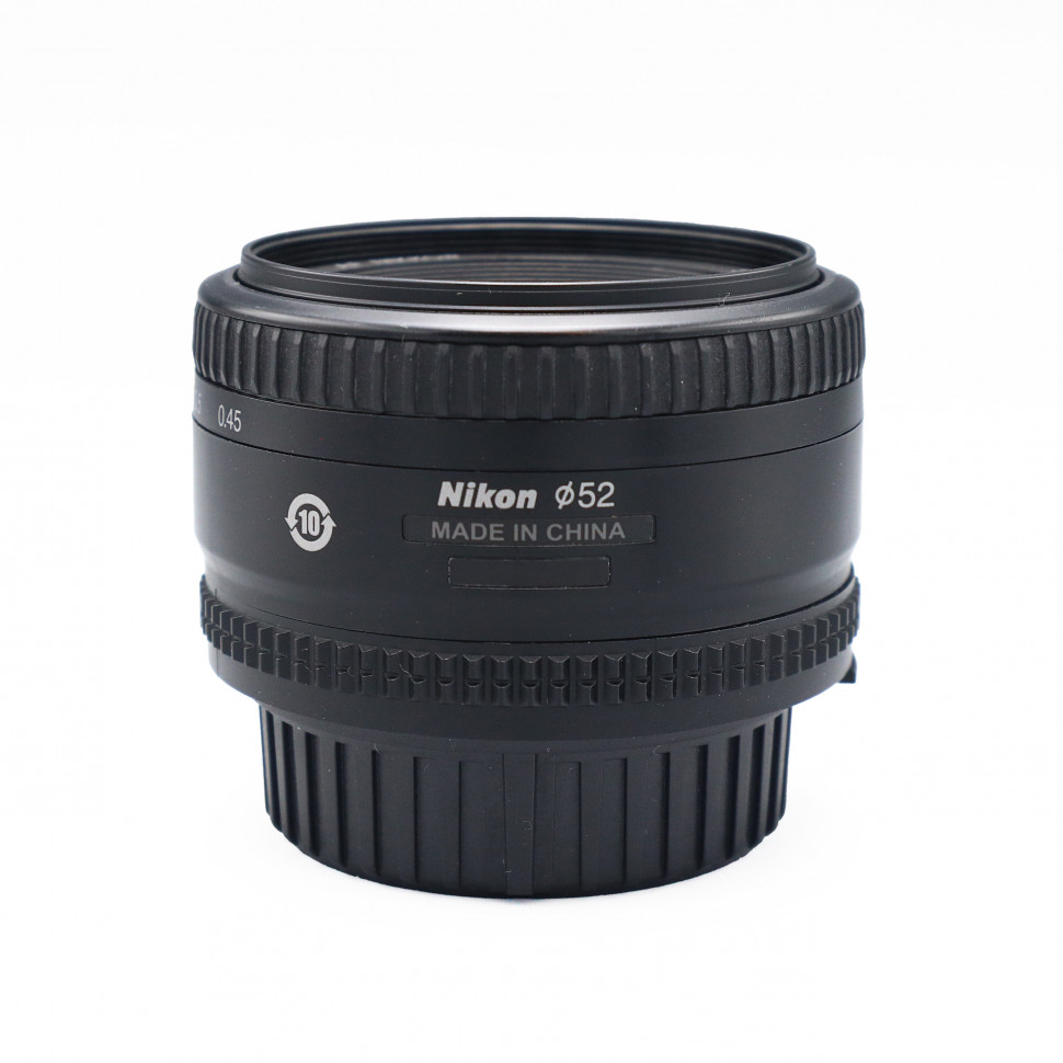 Nikon AF 50mm f/1.8 D (состояние 4)
