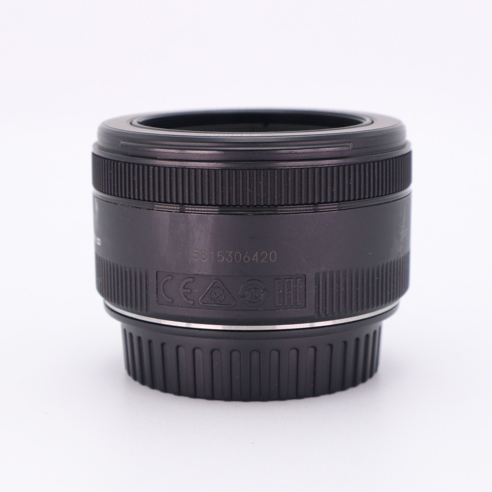 Canon EF 50mm f/1.8 STM  (состояние 4)