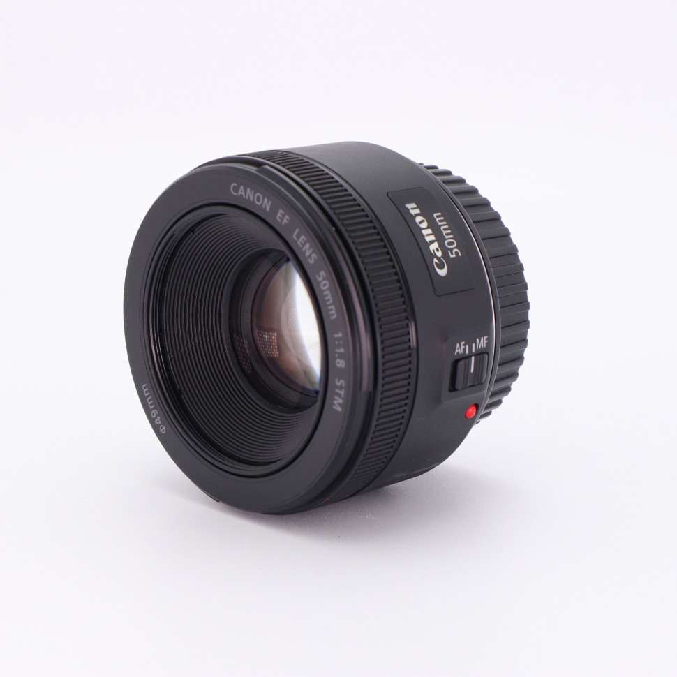 Canon EF 50mm f/1.8 STM  (состояние 4)