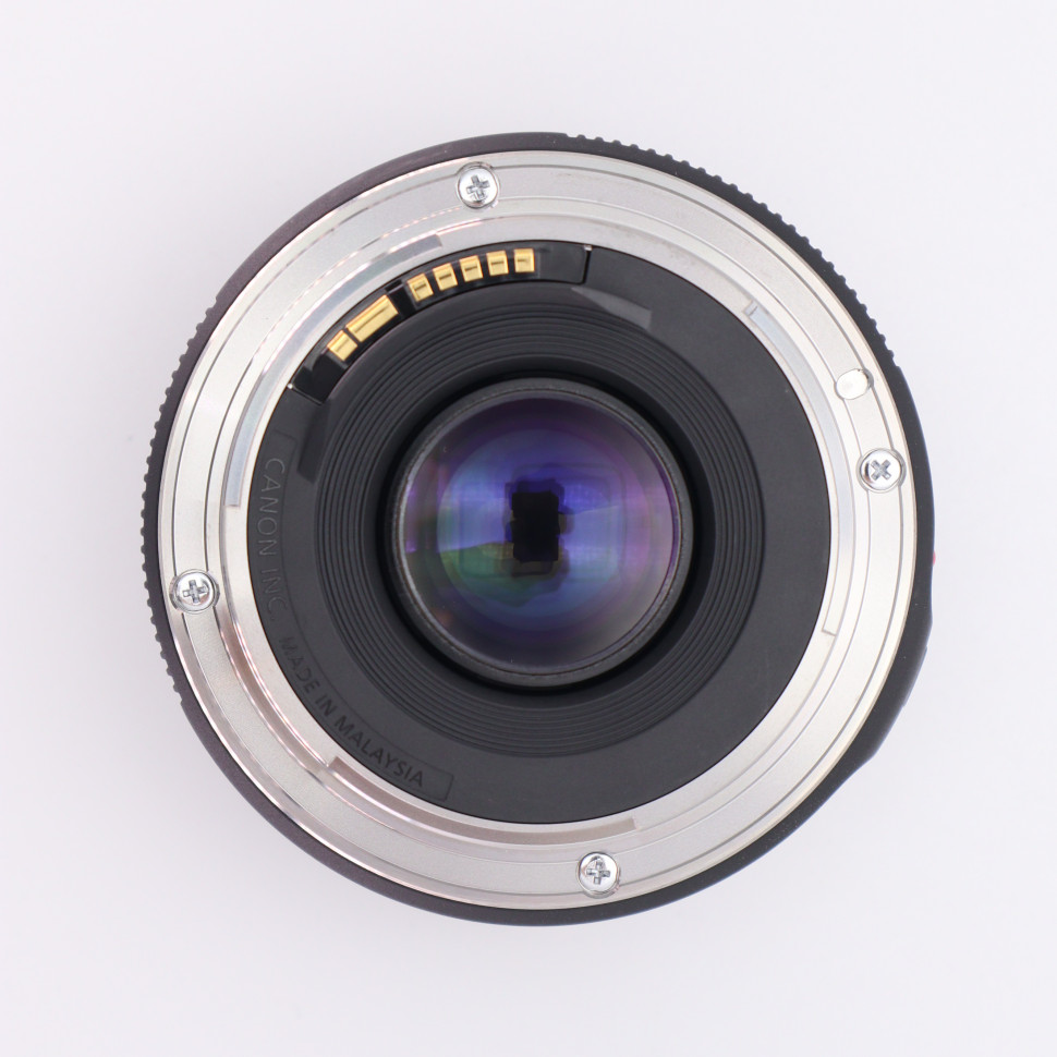 Canon EF 50mm f/1.8 STM  (состояние 4)