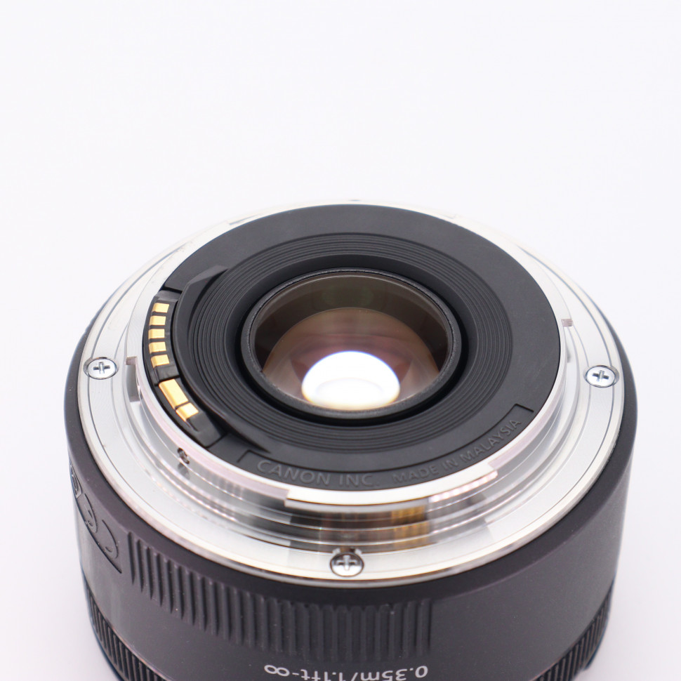 Canon EF 50mm f/1.8 STM  (состояние 4)