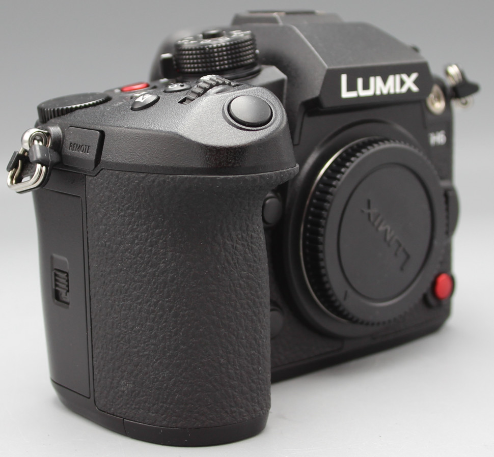 Panasonic Lumix GH6 (400 кадров)