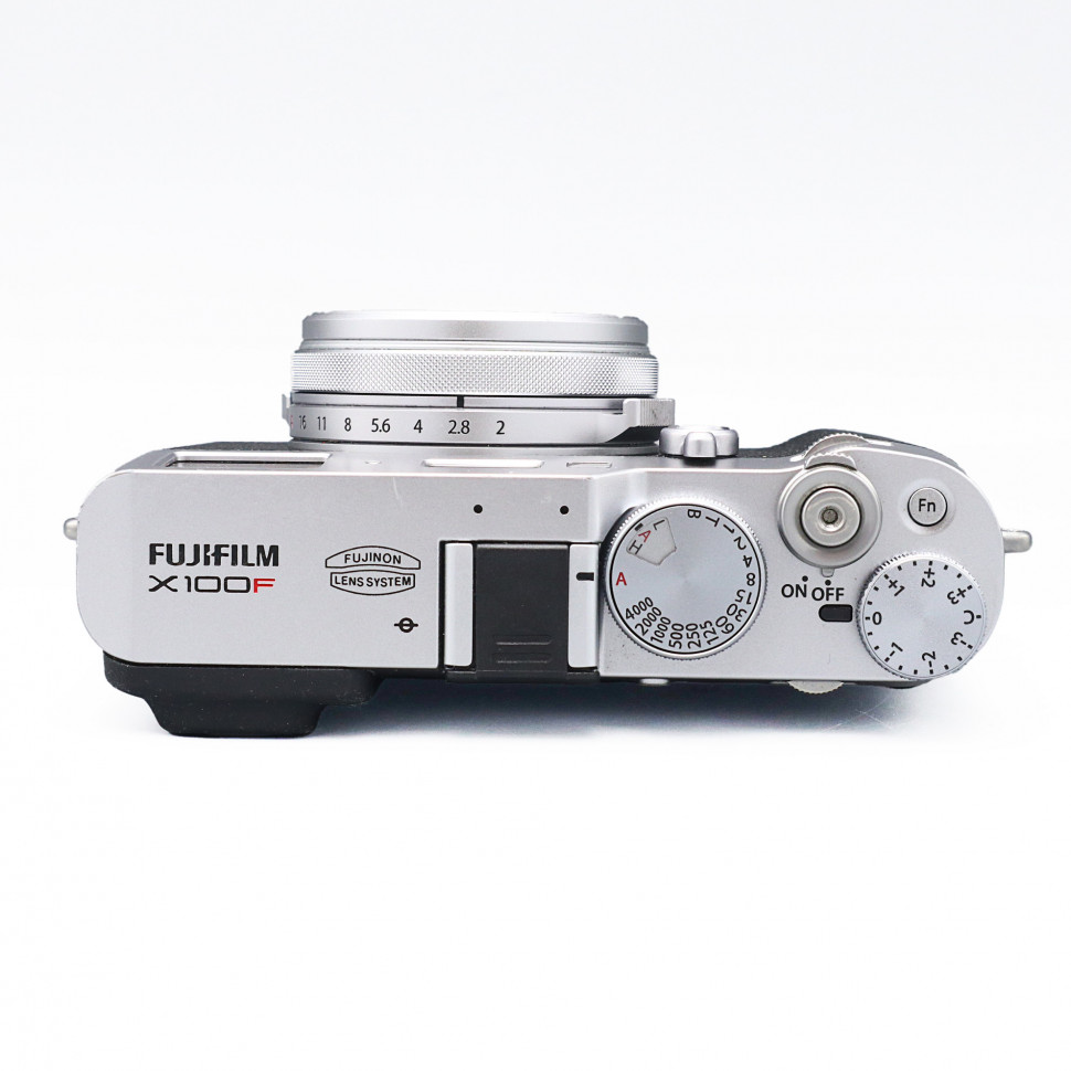 Fujifilm X100F (8.500 кадров)