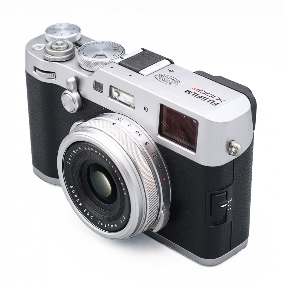 Fujifilm X100F (8.500 кадров)
