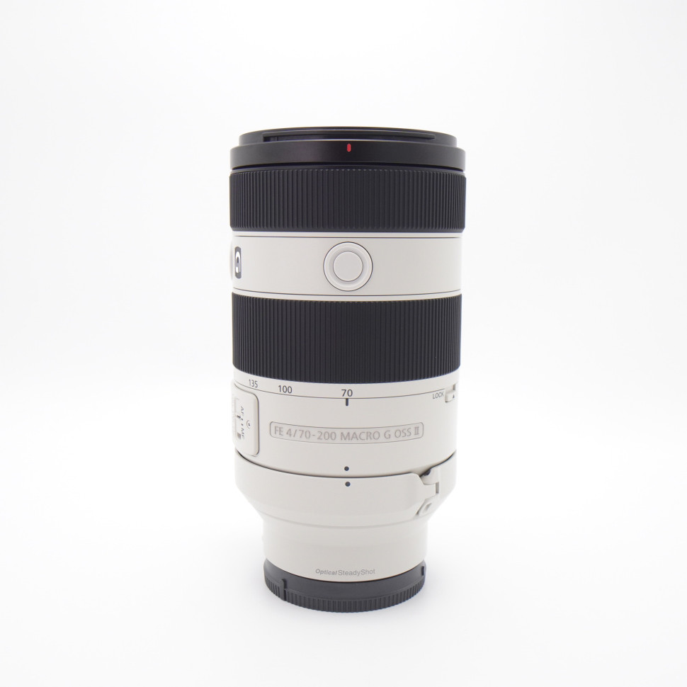 Sony FE 70-200mm f/4 Macro G OSS II (like new)