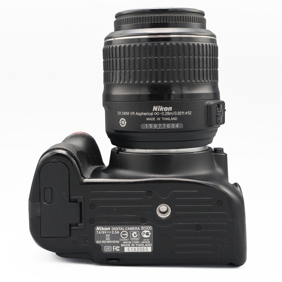 Nikon D5100 kit 18-55mm (18500 кадров)
