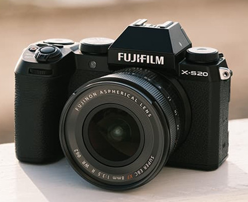 Fujifilm X-S20 + XC 15-45mm f/3.5-5.6