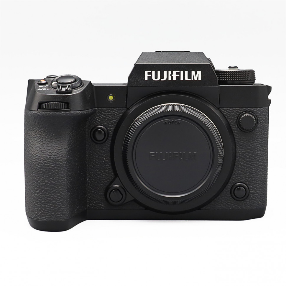 Fujifilm X-H2 (8.200 кадров)