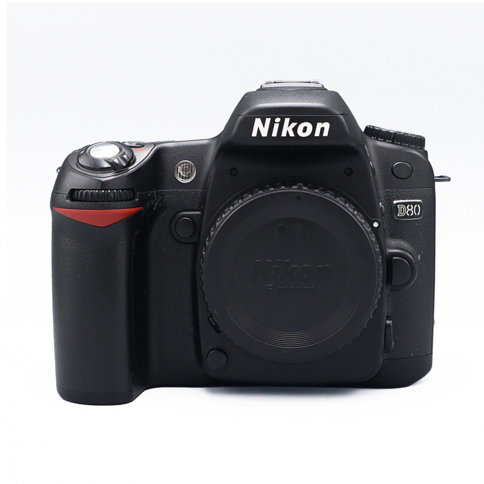 Nikon D80 body (12600 кадров)