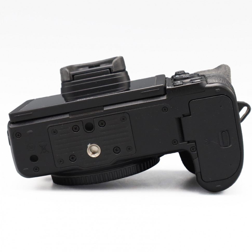 Nikon Z5 (5.000 кадров)