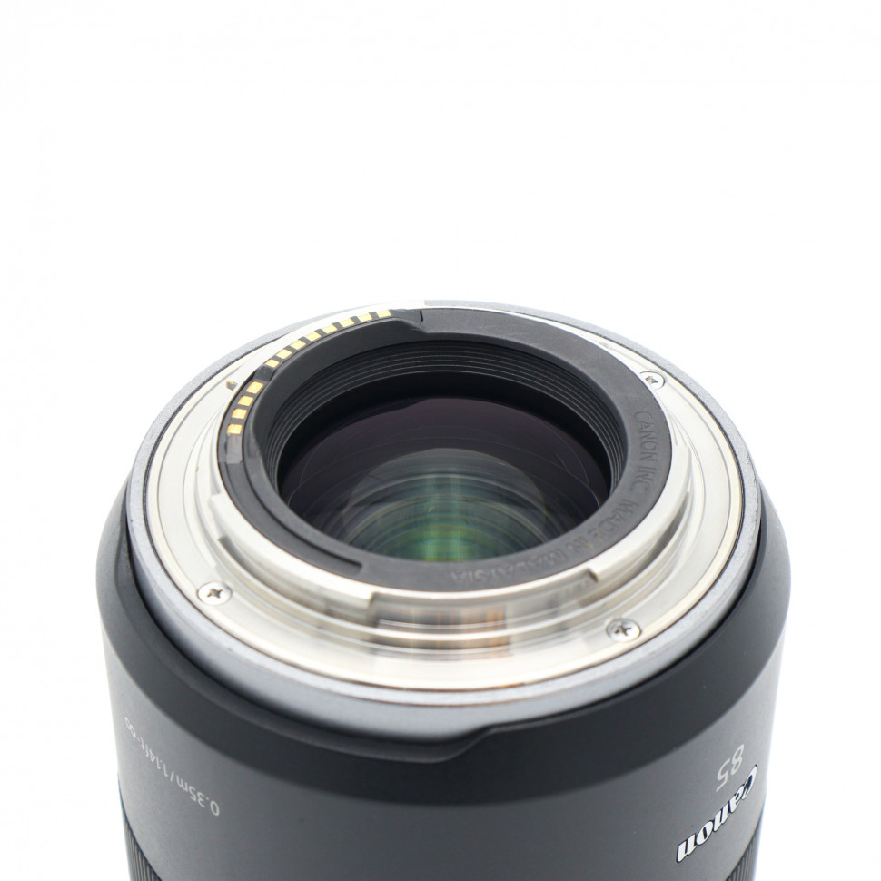 Canon RF 85mm f/2 Macro IS STM (сост. 5-)
