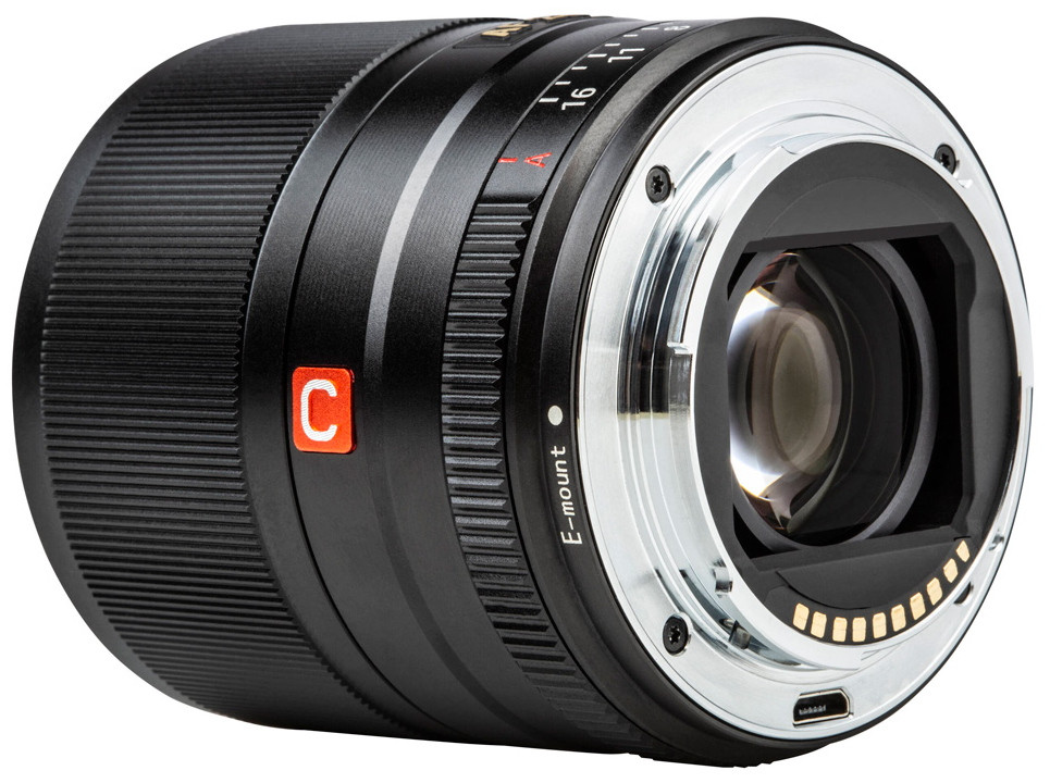 Объектив Viltrox AF 23mm f/1.4 Sony E (APS-C)