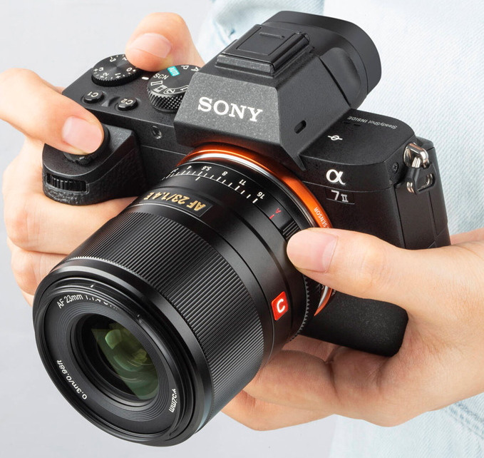Объектив Viltrox AF 23mm f/1.4 Sony E (APS-C)