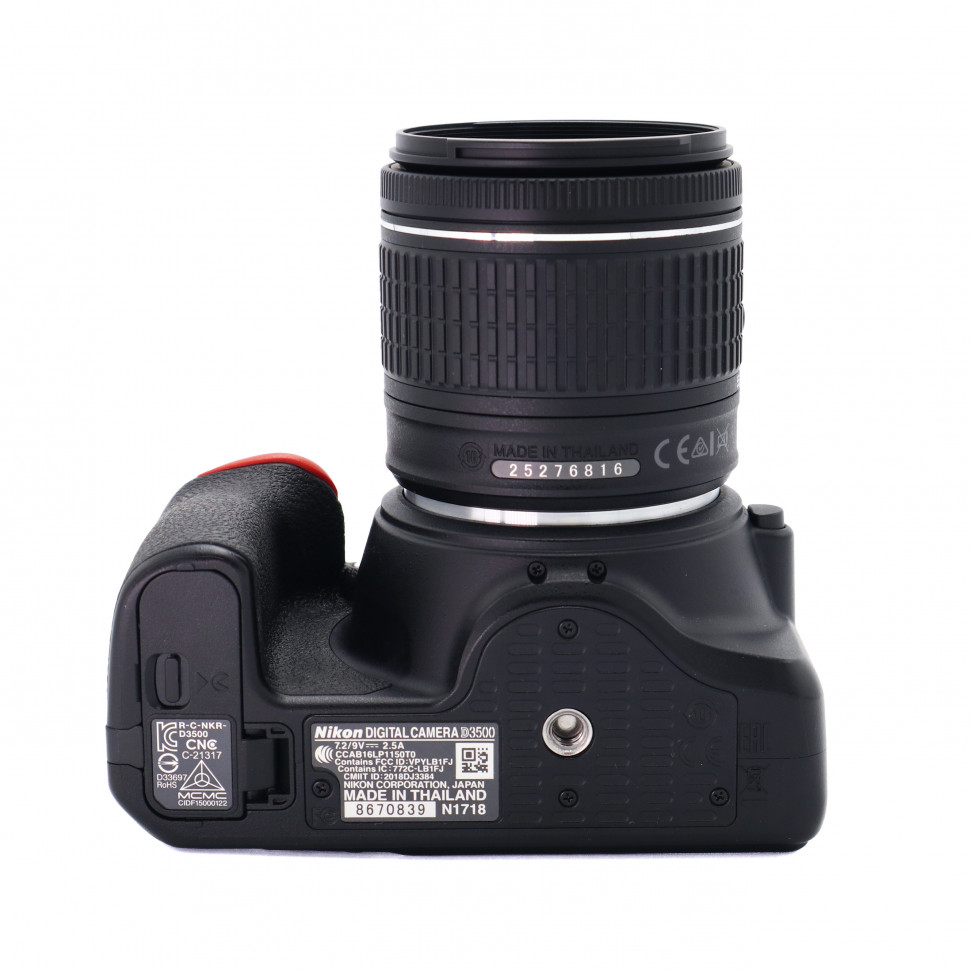 Nikon D3500 Kit AF-P 18-55mm VR (7.600 кадров)