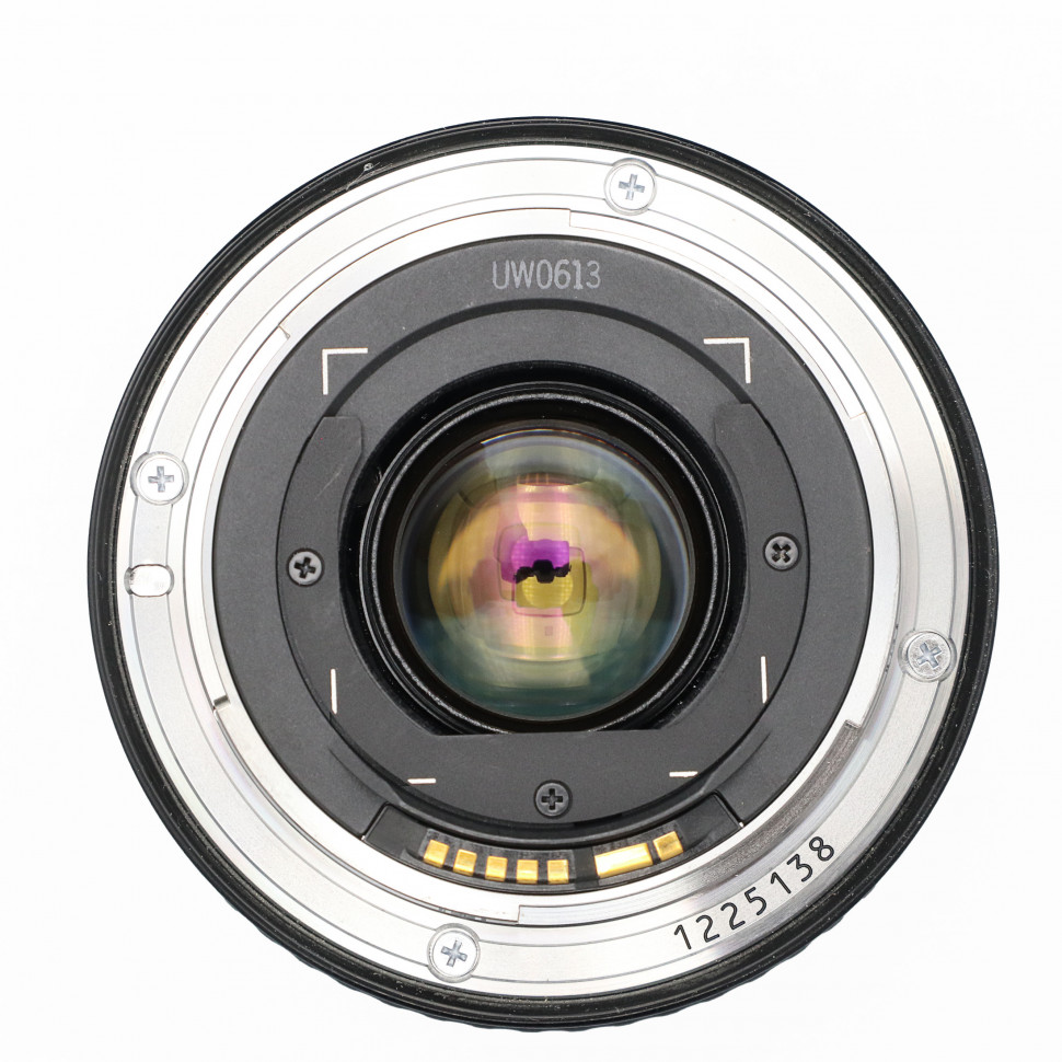 Canon EF 17-40mm f/4L USM  (сост. 5-)
