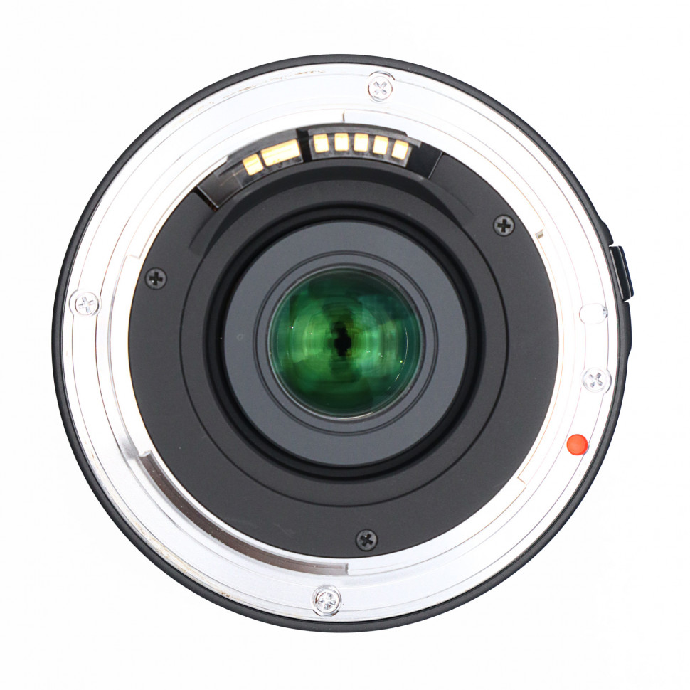 Sigma 18-200mm f/3.5-6.3 DC Canon EF-S (состояние 5-)