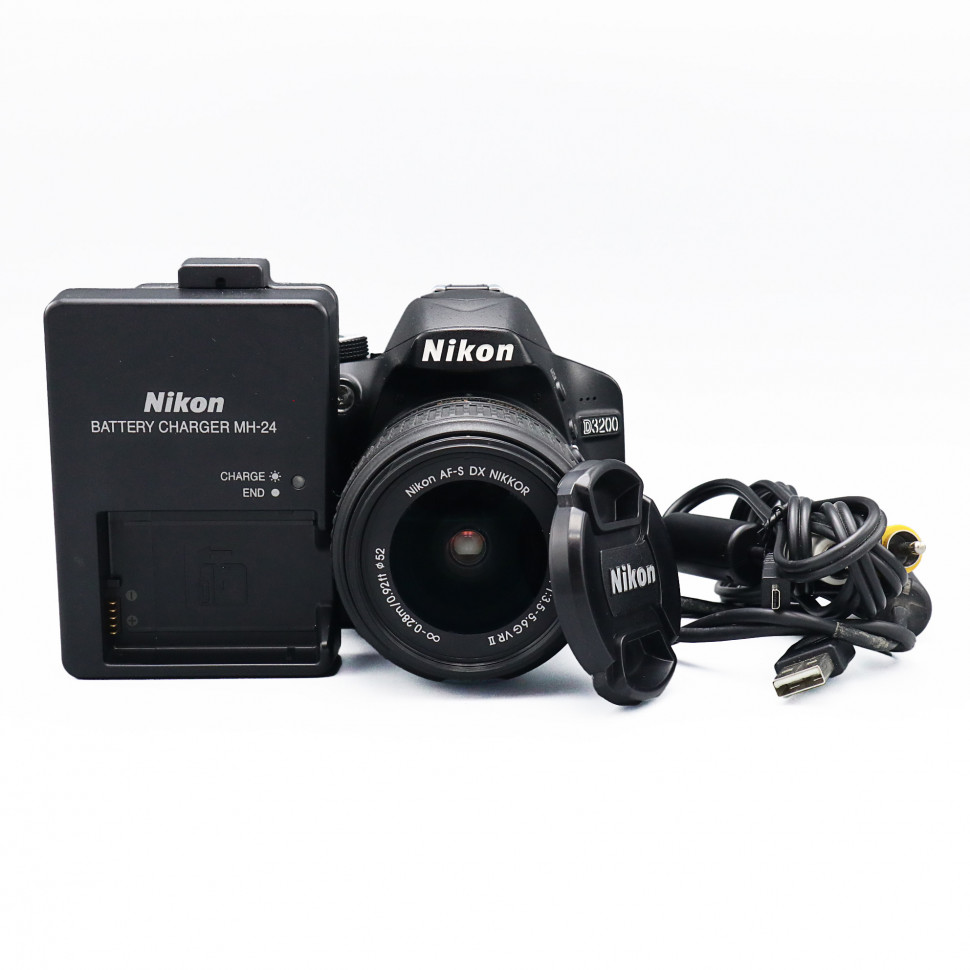 Nikon D3200 Kit AF-S 18-55mm f/3.5-5.6G VR II (8.500 кадров)