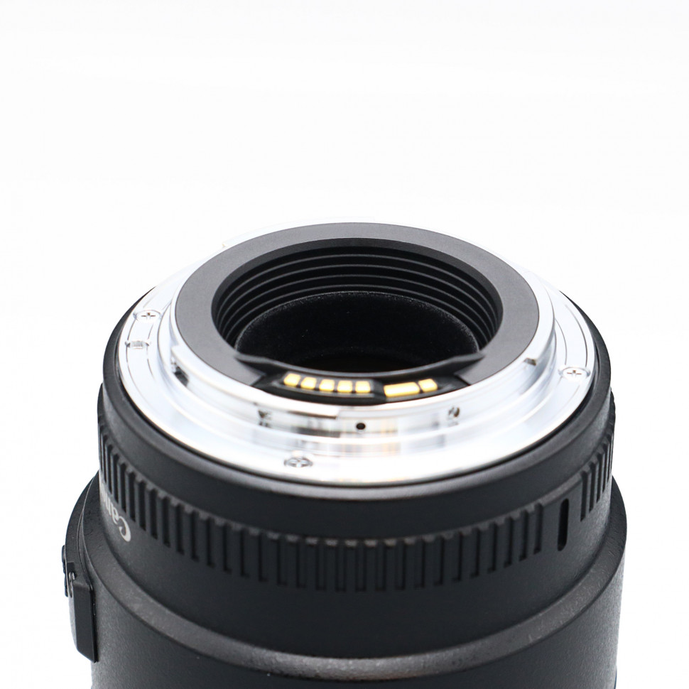 Canon EF 100mm f/ 2.8 Macro USM (состояние 5-)
