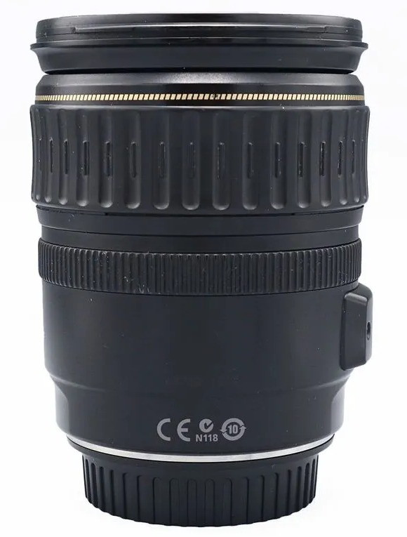 Canon EF 28-135mm f/3.5-5.6 IS  (состояние 4)