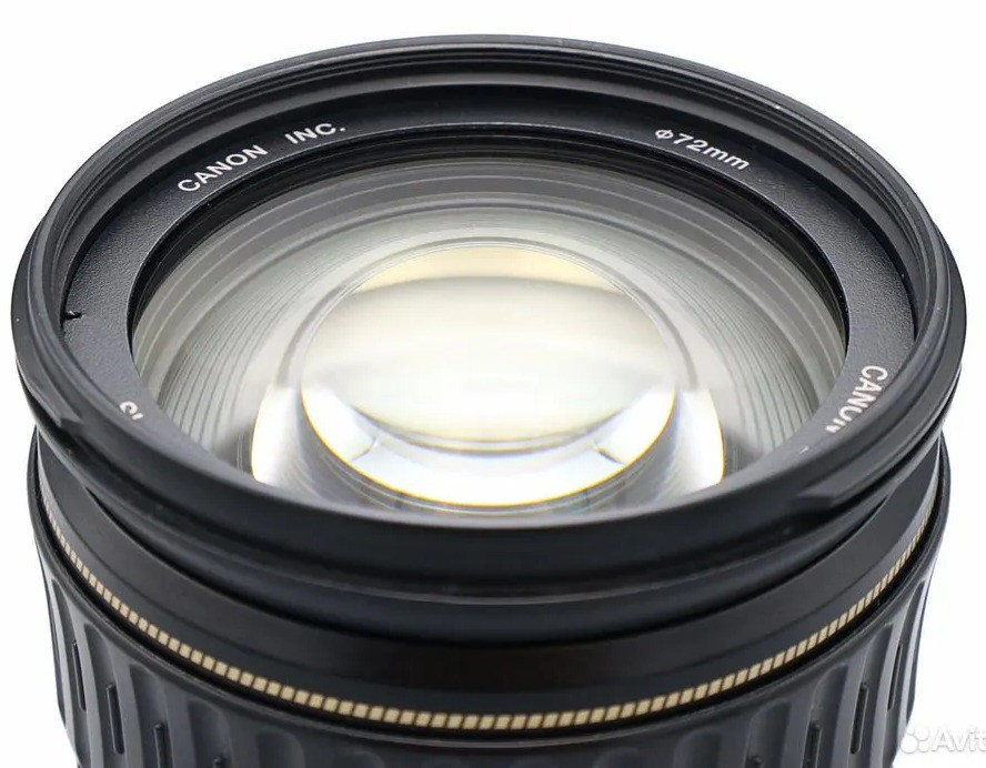 Canon EF 28-135mm f/3.5-5.6 IS  (состояние 4)