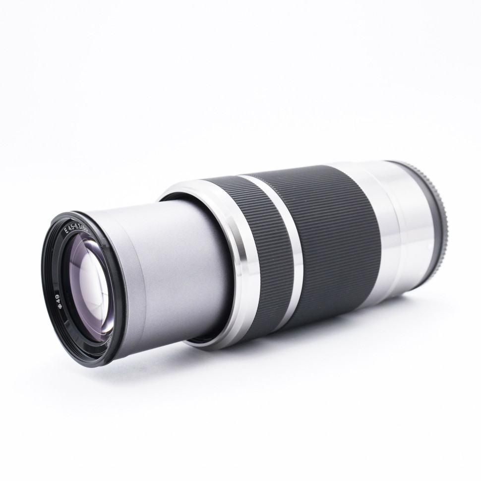 Sony E 55-210mm f/4.5-6.3 OSS серебристый (состояние 4)