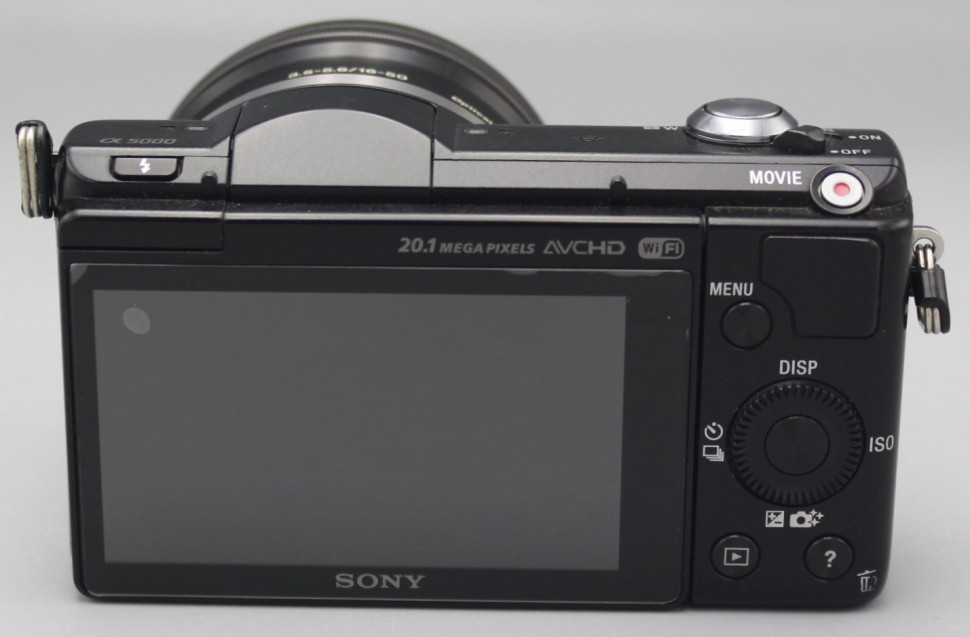 Sony A5000 Kit 16-50mm (14.200 кадров)