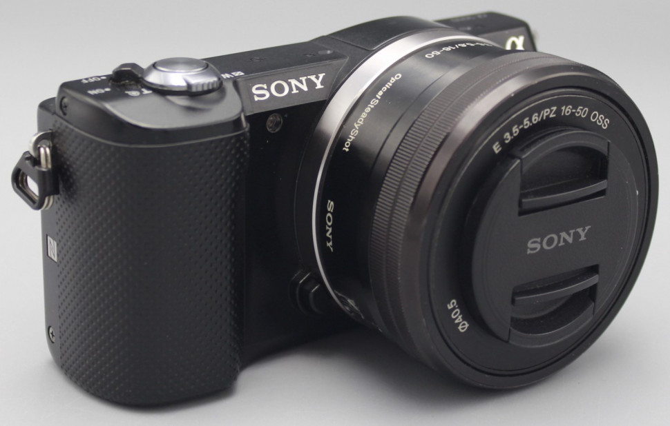 Sony A5000 Kit 16-50mm (14.200 кадров)