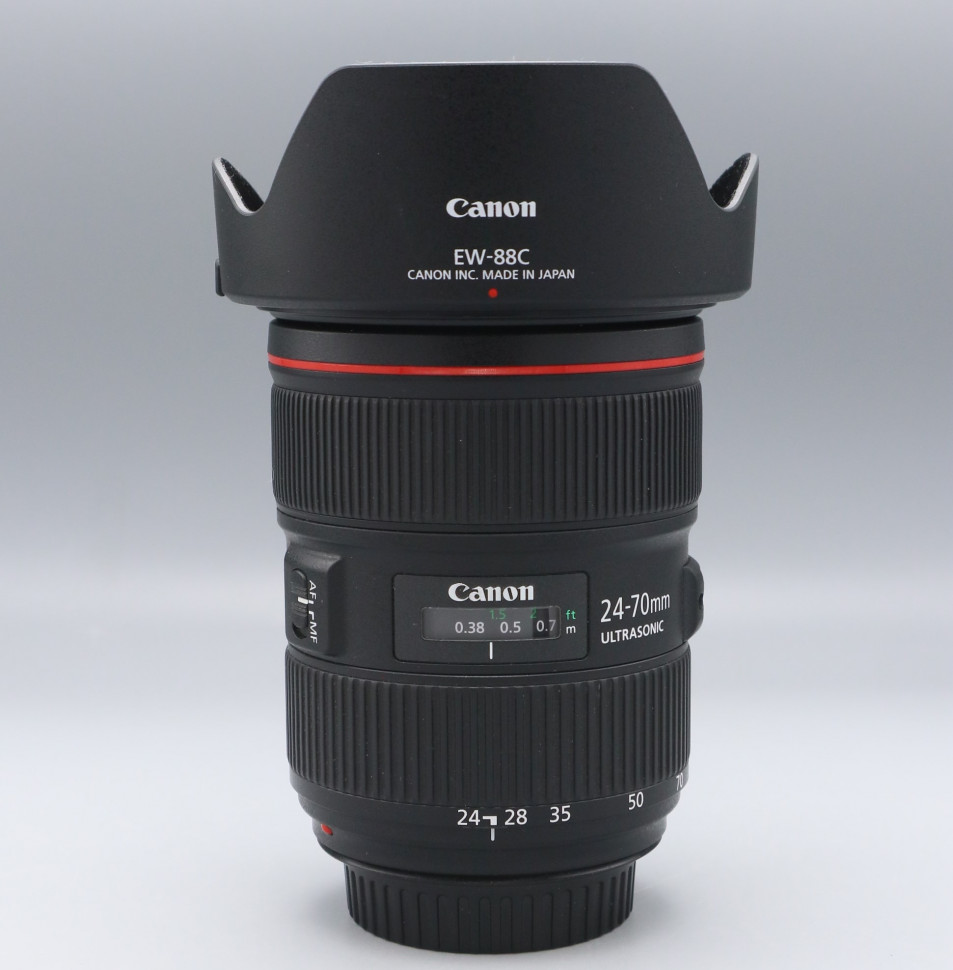 Canon EF 24-70mm f/2.8l II USM (like new)