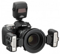 Фотовспышка Nikon Speedlight Commander Kit R1C1