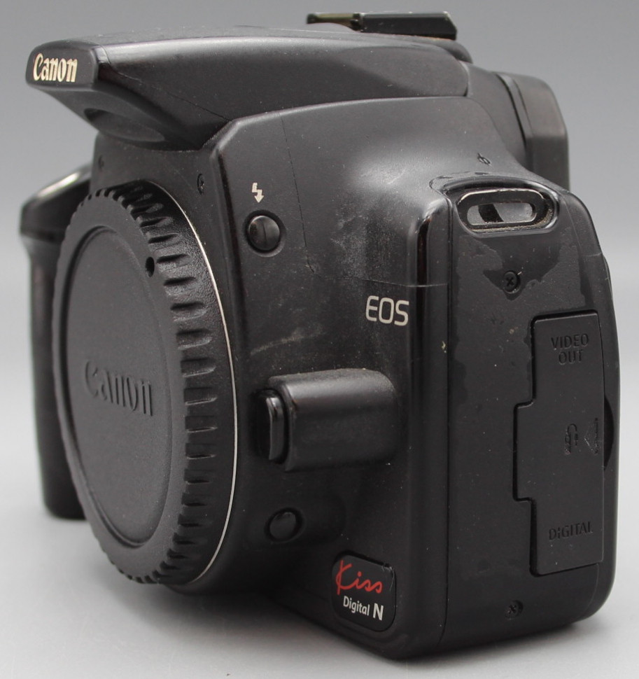 Canon EOS Digital Kiss Digital N (состояние 4-))