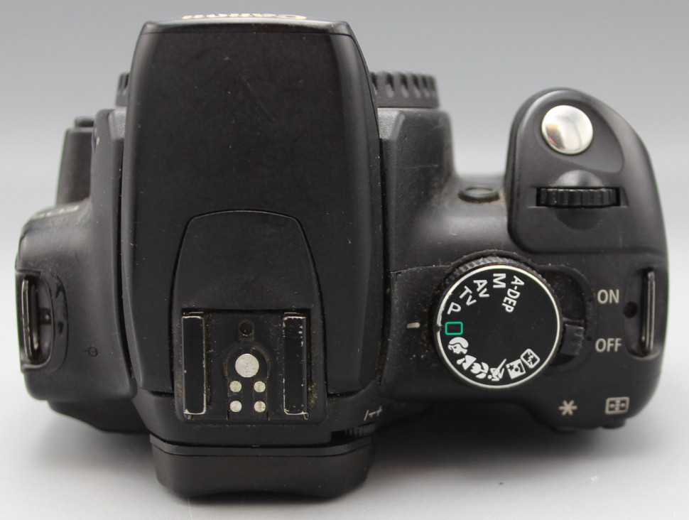 Canon EOS Digital Kiss Digital N (состояние 4-))